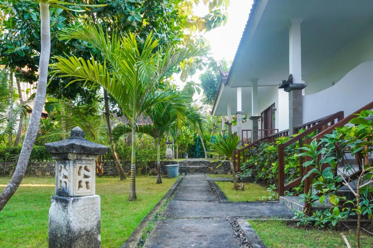 Pemuntalan Guesthouse Lembongan Exterior foto