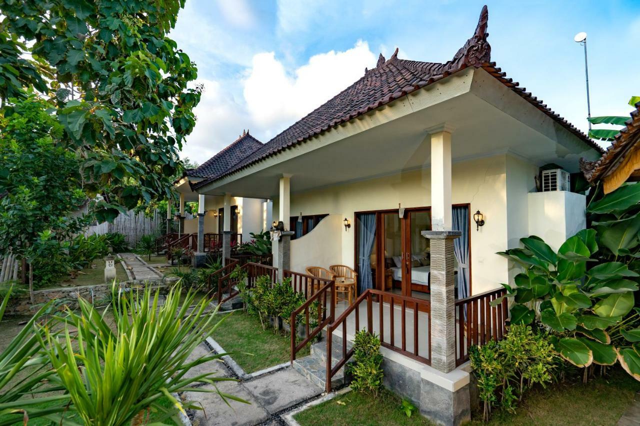 Pemuntalan Guesthouse Lembongan Exterior foto