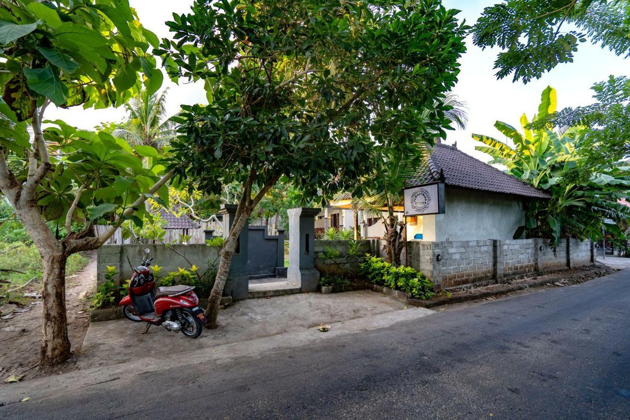 Pemuntalan Guesthouse Lembongan Exterior foto